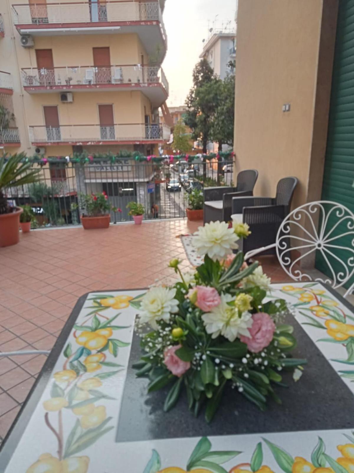 Bed and Breakfast La Terrazza Di Monica & Teresa à Portici Extérieur photo