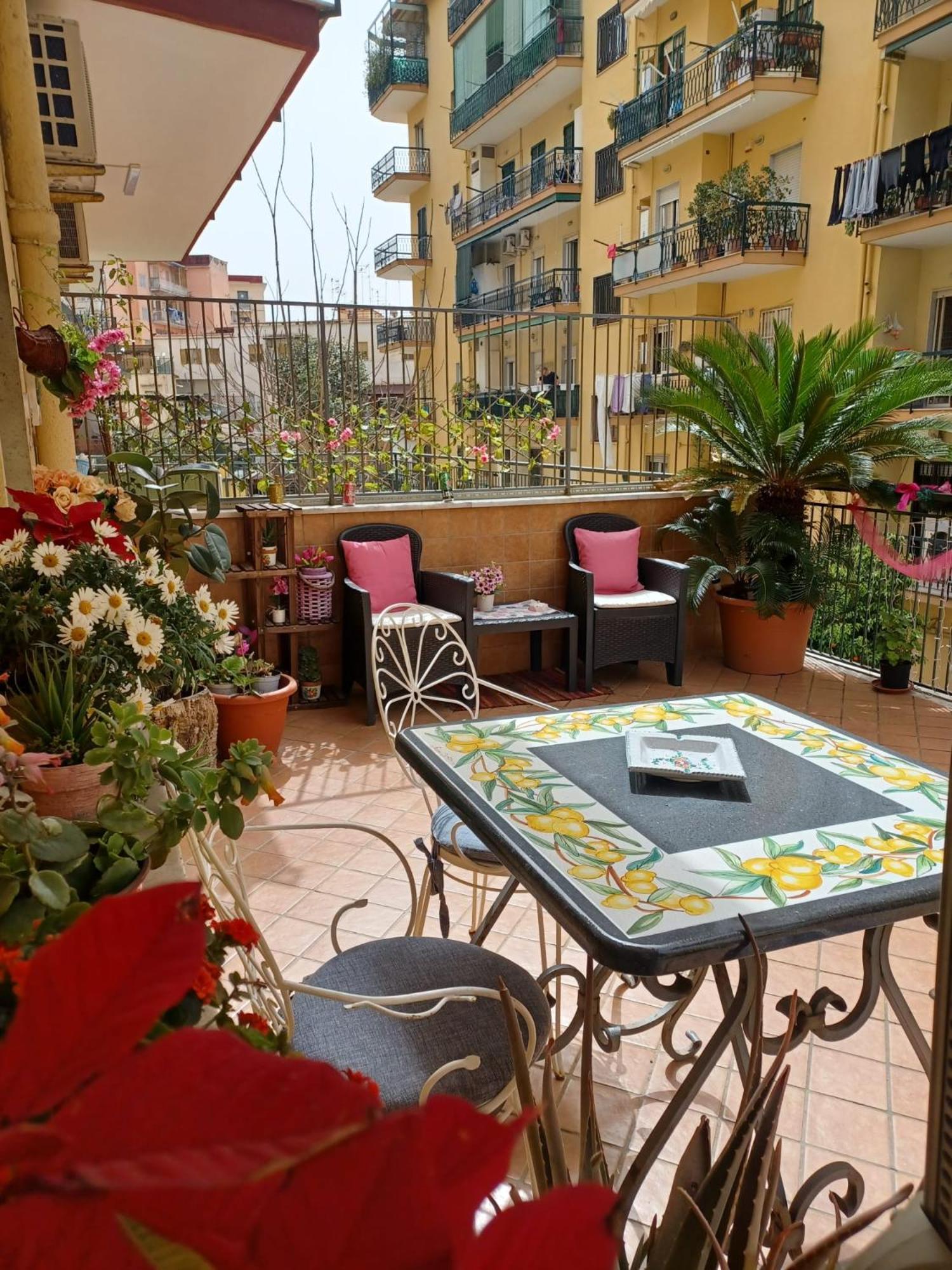 Bed and Breakfast La Terrazza Di Monica & Teresa à Portici Extérieur photo