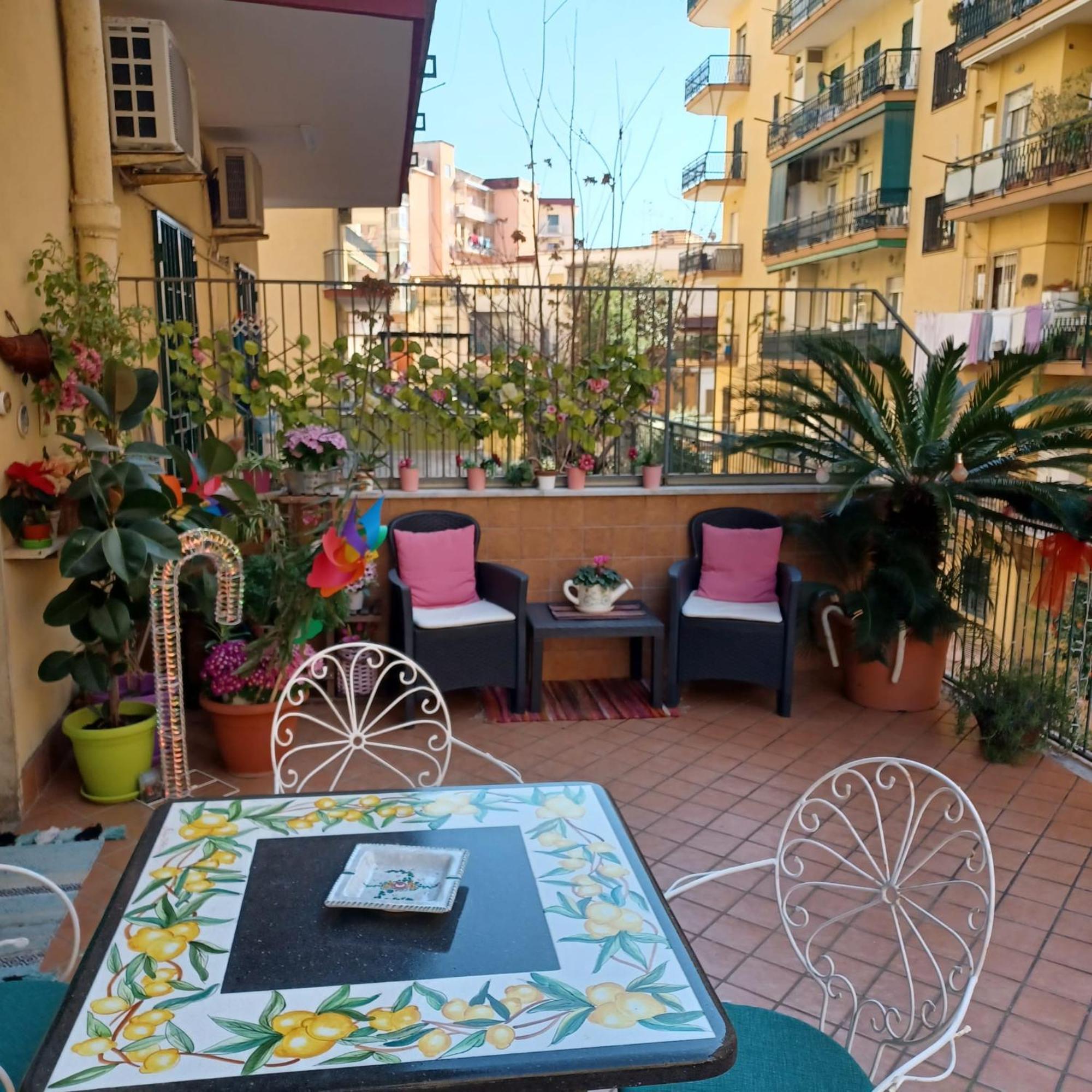 Bed and Breakfast La Terrazza Di Monica & Teresa à Portici Extérieur photo